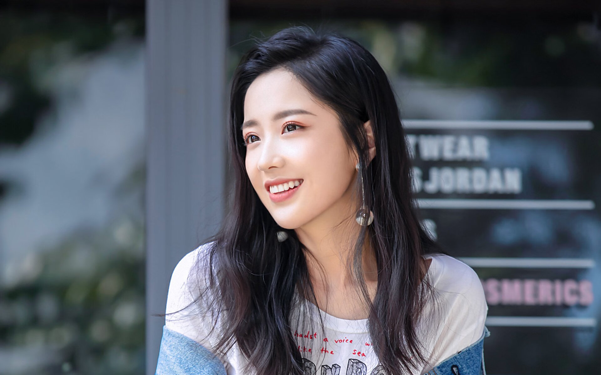 扎卡里·里萨谢在NBA常规赛中砍下38分，扎卡里亚斯
