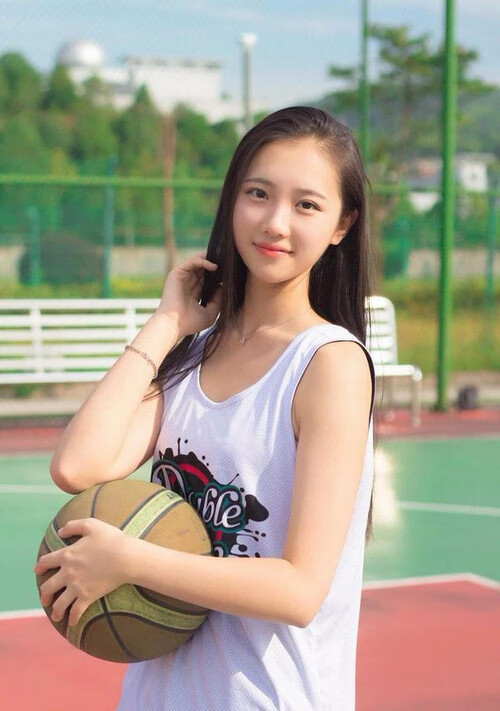 AYX GAMING-青少年足球选拔是否更加科学化，你认为青少年足球训练应该如何开展